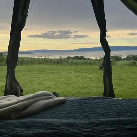 Glamping - Unikt Sted - Sjoutsikt Luxury tent